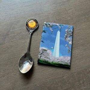 MUST GO Washington D.C. Souvenirs - Spoon & Magnet